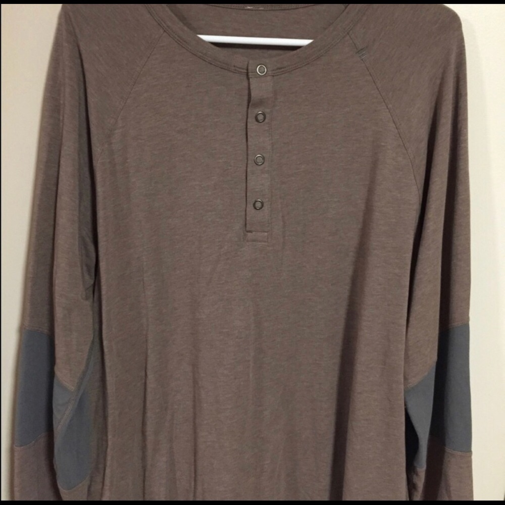 Lulu lemon Henley long sleeve 2 tone